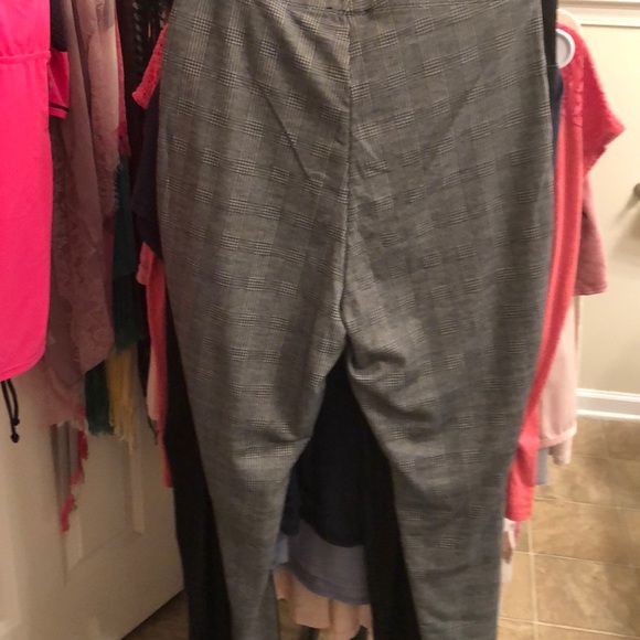 Women’s plus size (1x) NWT Charlotte Russe legging - Picture 7 of 11